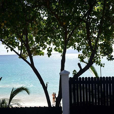Sundown Beach Villa Glacis  Dış mekan fotoğraf